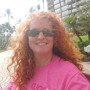 Meet your Posher, Dina